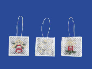 plauener spitze fensterbilder zu weihnachten, weihnachtsanhänger