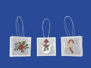 plauener spitze fensterbilder zu weihnachten, weihnachtsanhänger