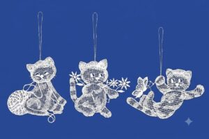 plauener spitze katzen spielend anhänger 3er set