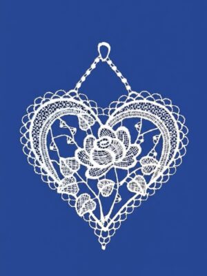 plauener spitze fensterbild herz mit rose – 18 × 16 cm