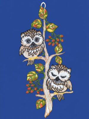 plauener spitze fensterbild eulenpaar