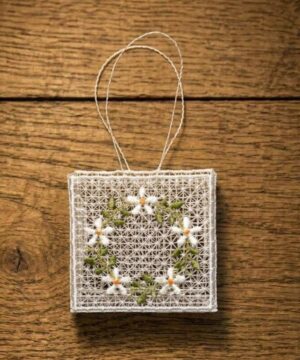 plauener spitze geschenktasche blütenkranz