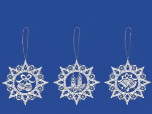 plauener spitze 3er set anhänger stern mit weihnachtsmotiven